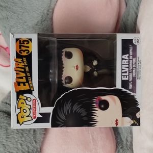 Elvira Funko Pop